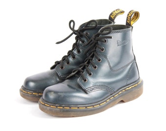 US4 Dr Martens Vintage Metallic Silver Blue Leather Doc Martens Boots EU35 / US4 / UK2 for Women