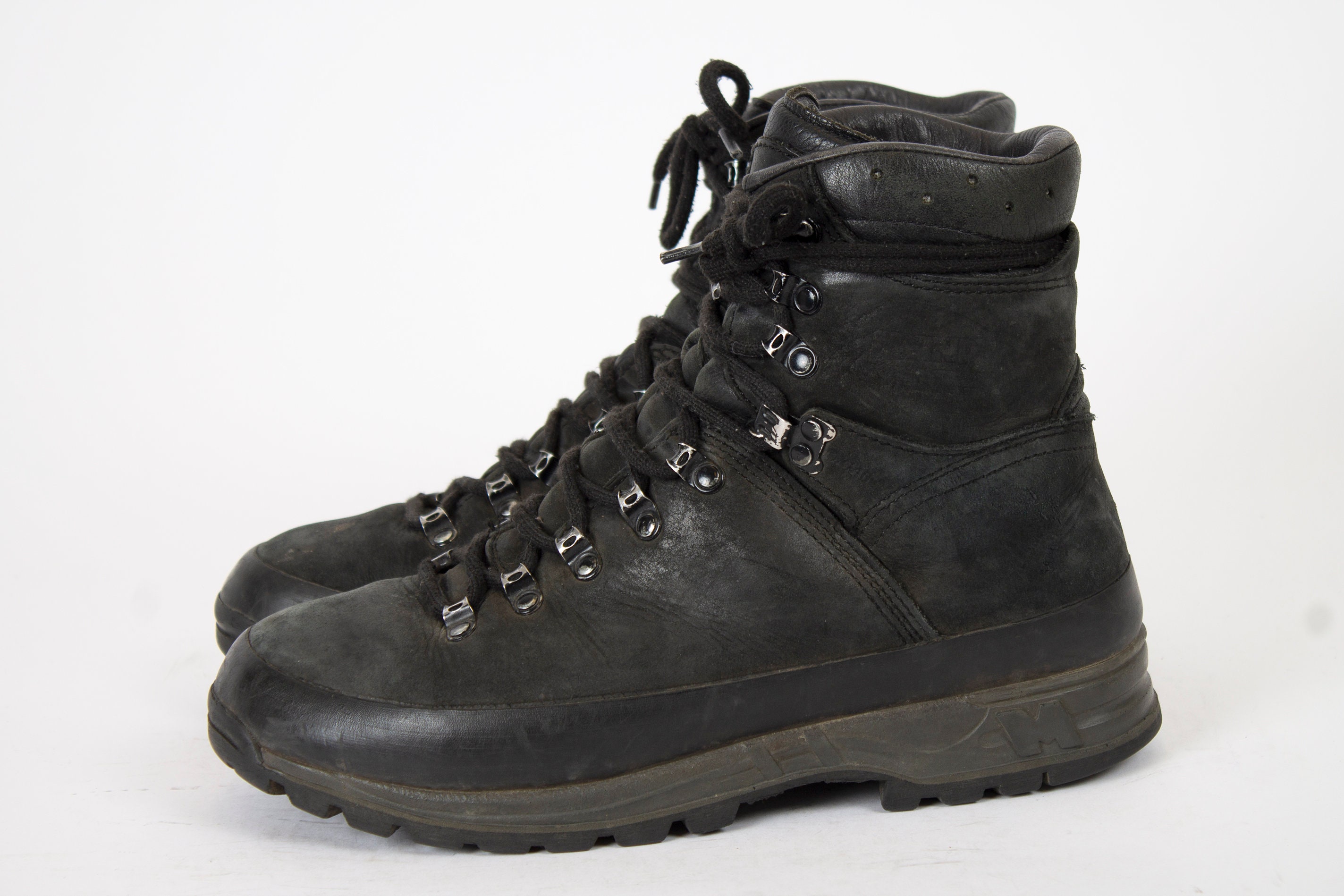 US10 Black Meindl Military-grade M2 Army Issued Boots Etsy