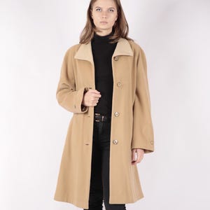 1970s Vintage Beige Tan Winter Wool Winter Autumn Topcoat Coat Greatcoat for Women