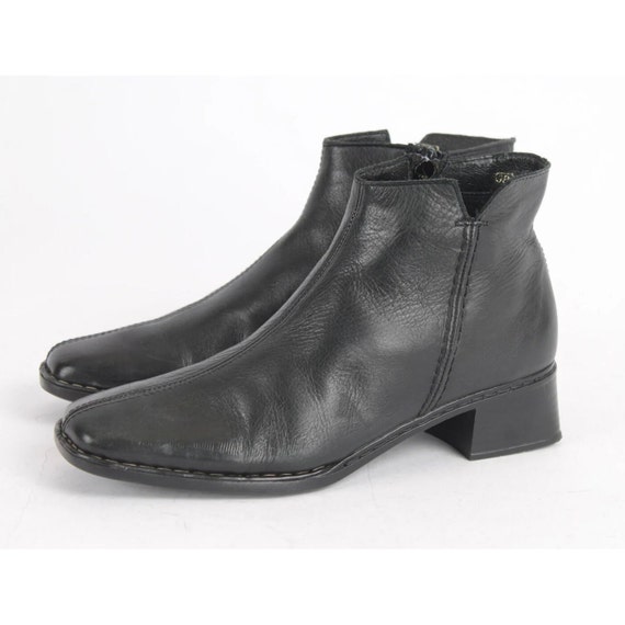 US7.5 Black Ankle Boots Wide Nose Leather Booties Zipper