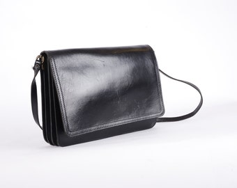 Vintage Black Genuine Leather Shoulder Bag and Crossbody Small Messenger Purse Bag 90s Leather