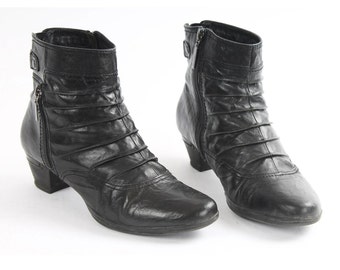 Vintage Black Leather Ankle Boots: Women&#39;s EU 39.5 / US 9
