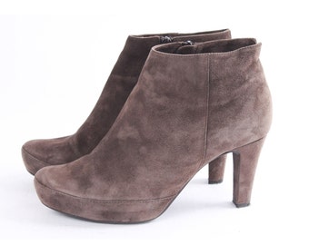 Vintage Suede Ankle Boots: Brown Leather Heels (US 9.5 / EU 40)