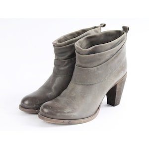 US7.5 Vintage Grey Cuffed Leather Boots for Women size EU 38 UK 5.5 US 7.5
