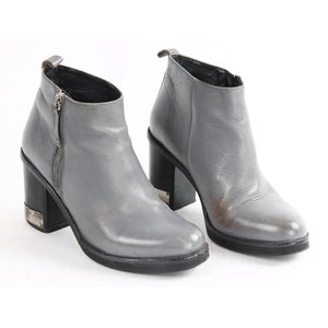 Vintage Grey Chunky Heel Ankle Boots - EU38 / US7.5