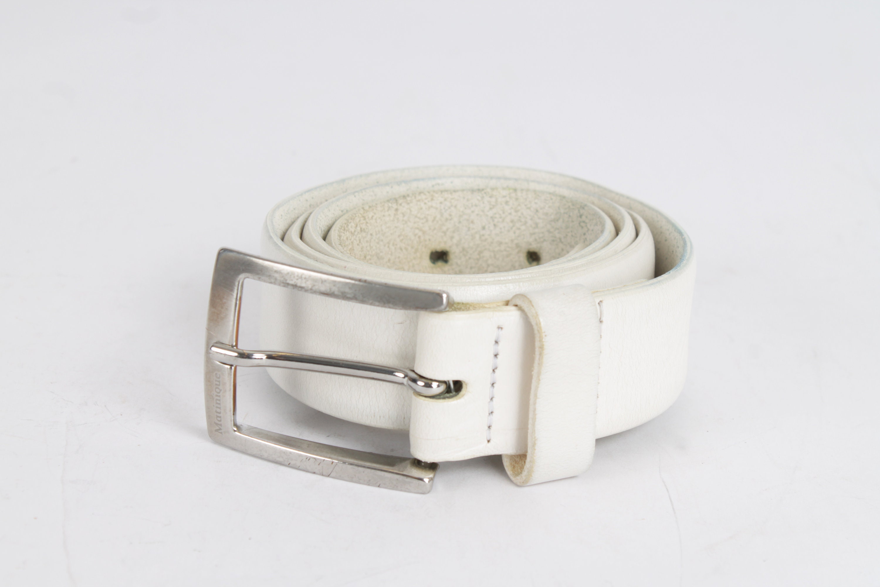 Vintage White Textured Genuine Leather Belt with Silver Plated Buckle. Buy White Western Belt With Silver Antique Buckle | Capo Pelle main image 4