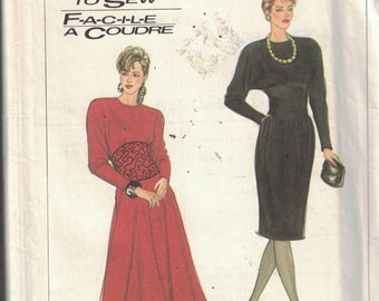 size 14 Vintage Patt-O-Rama 8282 /'wiggle/' dress with v-detailed bodice