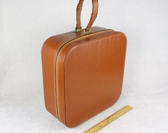 Train Case Overnight Bag Small Square Suitcase Vintage 1960s Brown and Blue Storage Box Montreal Canada Makeup Case