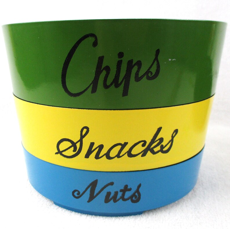 Recipiente apilable para servir y almacenar, lacado, Japón, redondo, para patatas fritas, aperitivos, frutos secos, servir, naranja, azul, verde, amarillo, vintage de los años 60, utensilios de cocina y bar. imagen 7