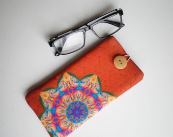 Glasses case, sunglasses case, eyeglasses case, Mandala, Case for sunglasses, Quilted eyeglass case, Mandala glasses case