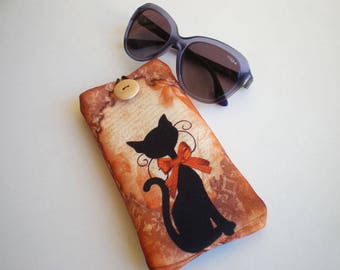 Glasses case, sunglasses case, glasses sleeve, cat glasses sleeve, eyeglasses case, cat, quilted eyeglass case, sunglasses sleeve