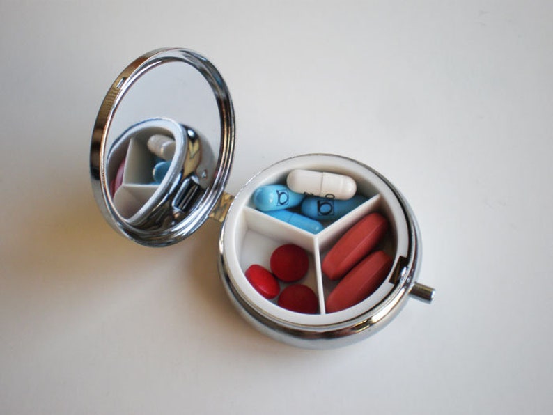 Pill container Jewelry box Tree Pill case Pill box Mint case