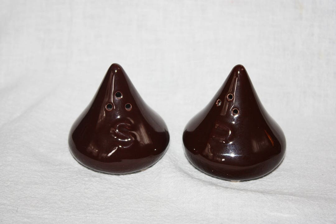 Vintage Hershey Kisses Salt and Pepper Shakers Hershey PA Souvenirs Etsy