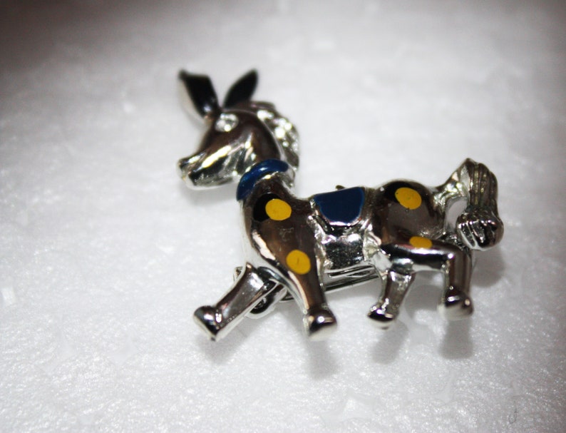 Little Vintage Silver tone Horse Pin Dark Blue Saddle Blue and Yellow Dots