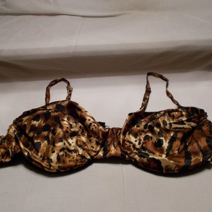 Victoria's Secret Designer 34B,34D BRA SET+thong+TEDDY FANTASY ISLAND GREEN  SILK