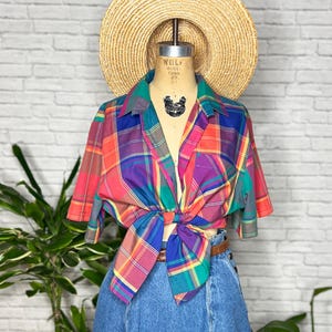 70s 80s Rainbow Tartan Blouse | Medium Large | Koret Francisca Short Sleeve Button Down Summer Top Multicolor Check Plaid Cotton Polyester