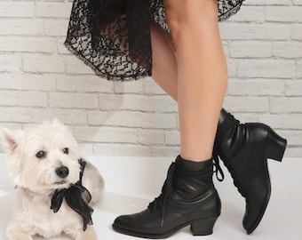 Victorian Ankle Booties | 7.5 Size | Vintage Black Leather Edwardian Lace Up Shoes