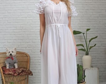 Camisón de encaje transparente estilo años 70 / Talla pequeña / Vestido lencero largo blanco vintage / Ribete con volantes