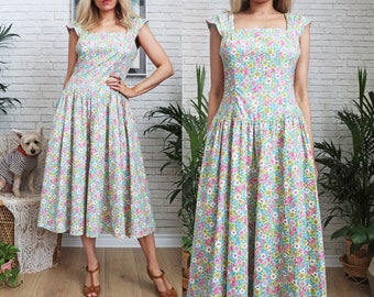 1980's Garden Floral Sun Dress || Cotton Summer Sleeveless Day Dress || Boho Hippie Midi Prairie || Blue Yellow Pink Floral Print || Medium