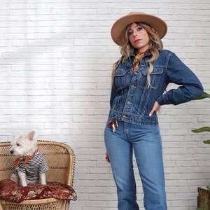 60s 70s Lee Cowboy Jean Jacket | Small 36 Size | Medium Wash Blue Lee Riders 101 Dark Wash Vintage Worn In Denim | Made In U.S.A |