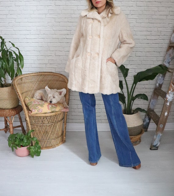 1960's Faux Fur Cream Coat || Medium Size Ladies … - image 2