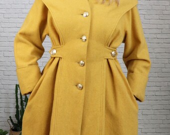 1980's Yellow Wool Coat, Small Size, Womens Ladies, Shawl 1980's Yellow Wool Coat, Small Size, Womens Ladies, Shawl