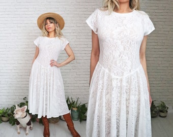 1970s White Lace Dress || Medium Size || Short Sleeve Midi Length Boho Day Fit And Flare Dress