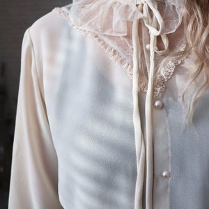 40s Victorian Ruffle Bow Blouse | Small | Vintage Cream Beige Crinoline Button Down