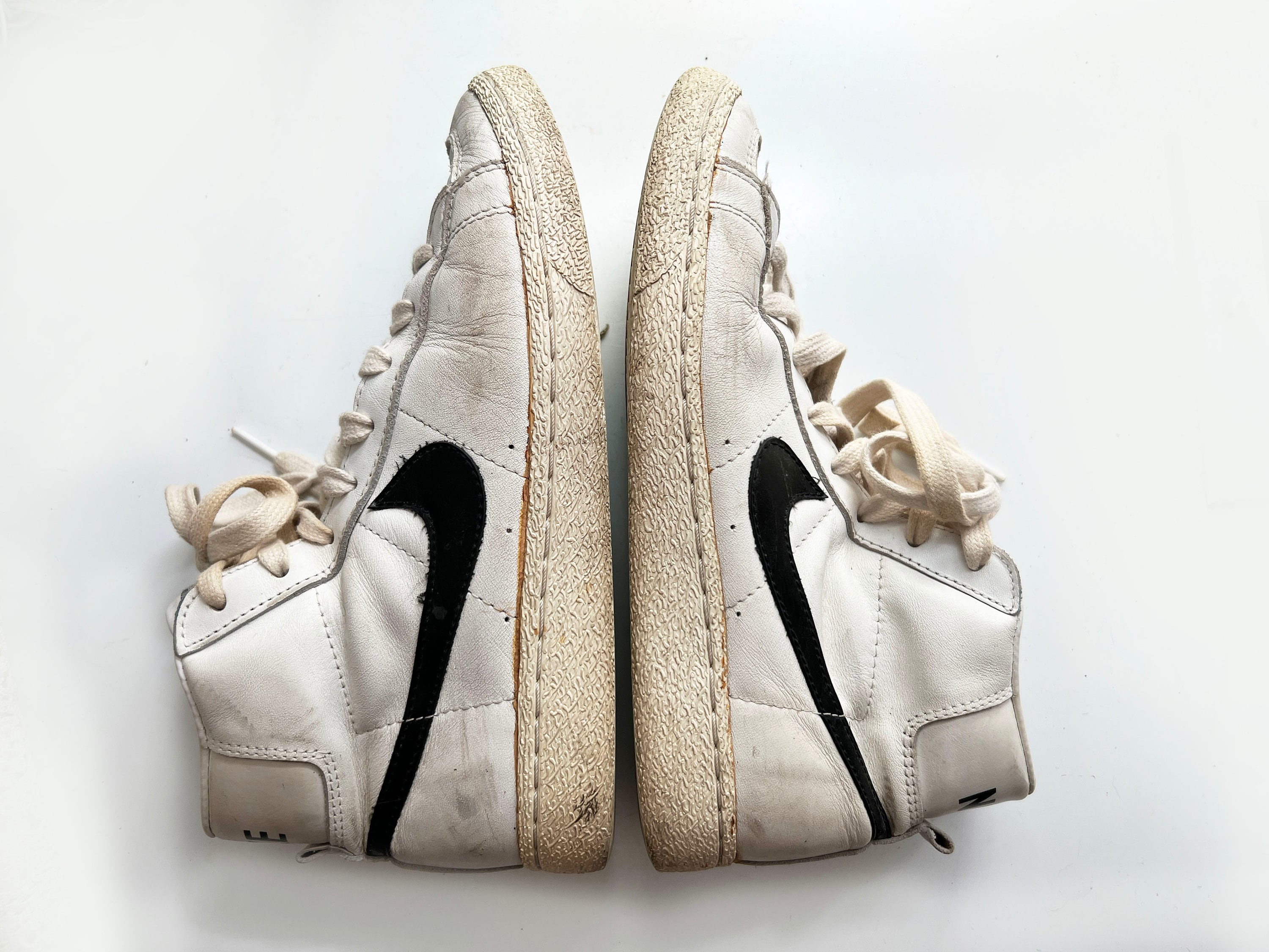 Rare 1982 Nike Blazers 7.5 Ladies Mens 6 Vintage Hight Top OG Leather Basketball Shoes Black & White Sneakers Made in Taiwan - Etsy Rare 1982 Nike Blazers 7.5 Ladies Mens 6 Vintage Hight Top OG Leather Basketball Shoes Black & White Sneakers Made in Taiwan - Etsy