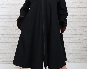 1990s Martine Sitbon ウールコート　黒　black y2k Martine Sitbon Wool Swing Coat | Medium | Vintage Faux Fur Trim