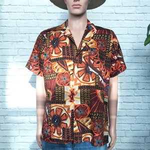 Men's 60's Hawaiian Tiki Shirt image 2