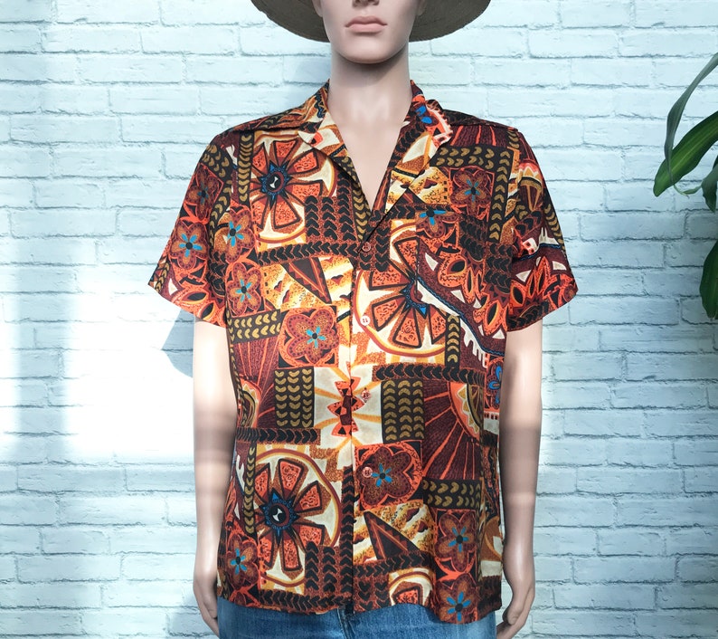 Men's 60's Hawaiian Tiki Shirt image 2