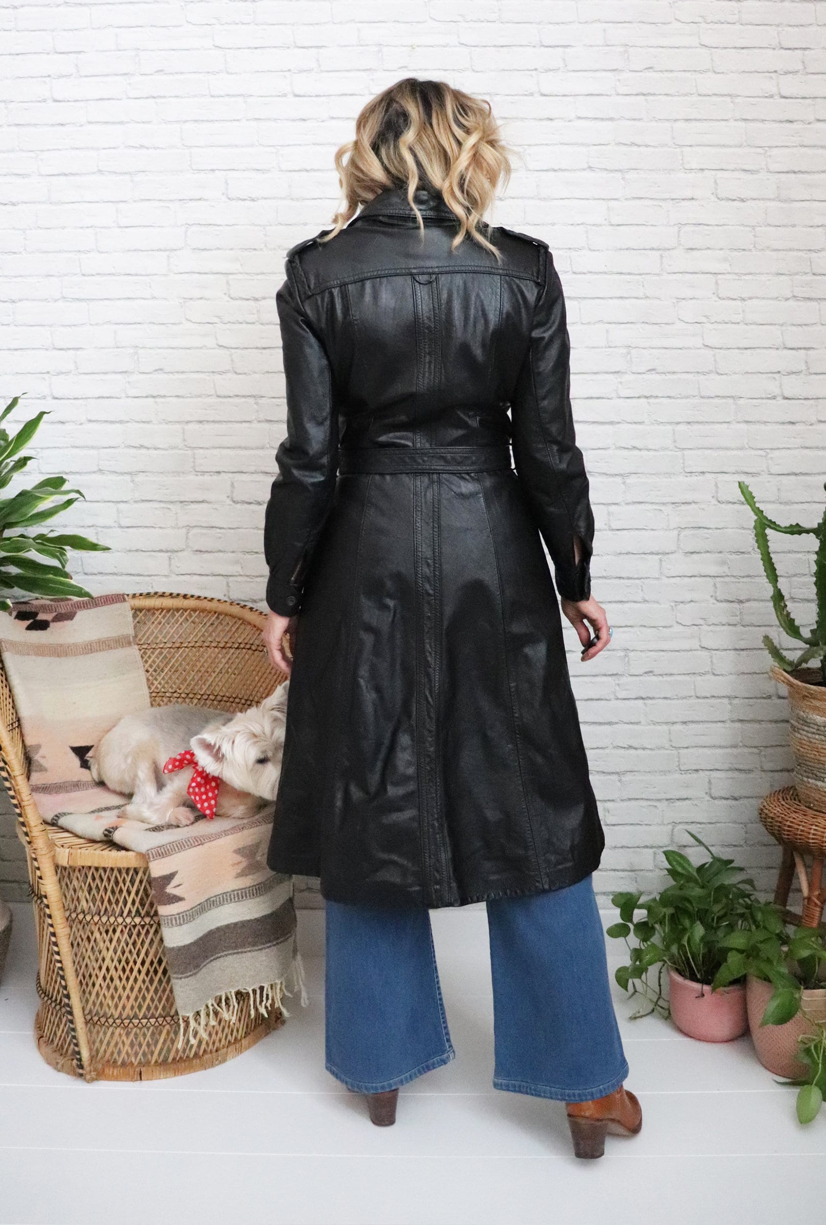 1970's Black Leather Jacket | XS to Small | Vintage Voyageur