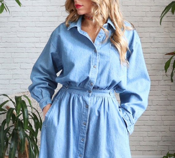 1970s Denim Shirt Dress • Women's Jean Dress • Lo… - image 3