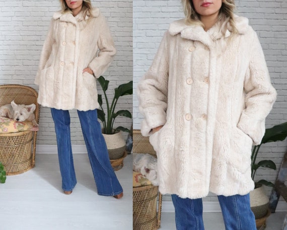 1960's Faux Fur Cream Coat || Medium Size Ladies … - image 1