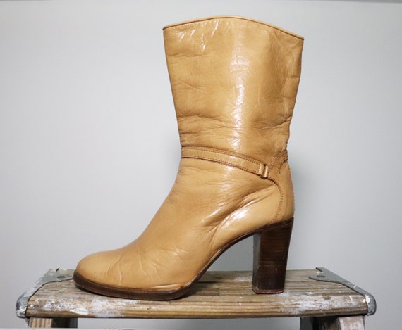 1970's Honey Leather Booties || Size 9 To 9.5 || … - image 8