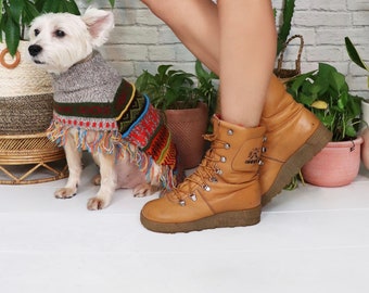 Botas de nieve de cuero Inouk de los años 70 / Talla 7 / Estilo vintage color canela con cordones para mujer