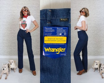 Jean Wrangler jamais porté des années 1970 || 27 denim indigo foncé taille haute taille semi-évasée cadavres d'animaux NOS denim vintage jambe droite vintage fabriqué au Canada