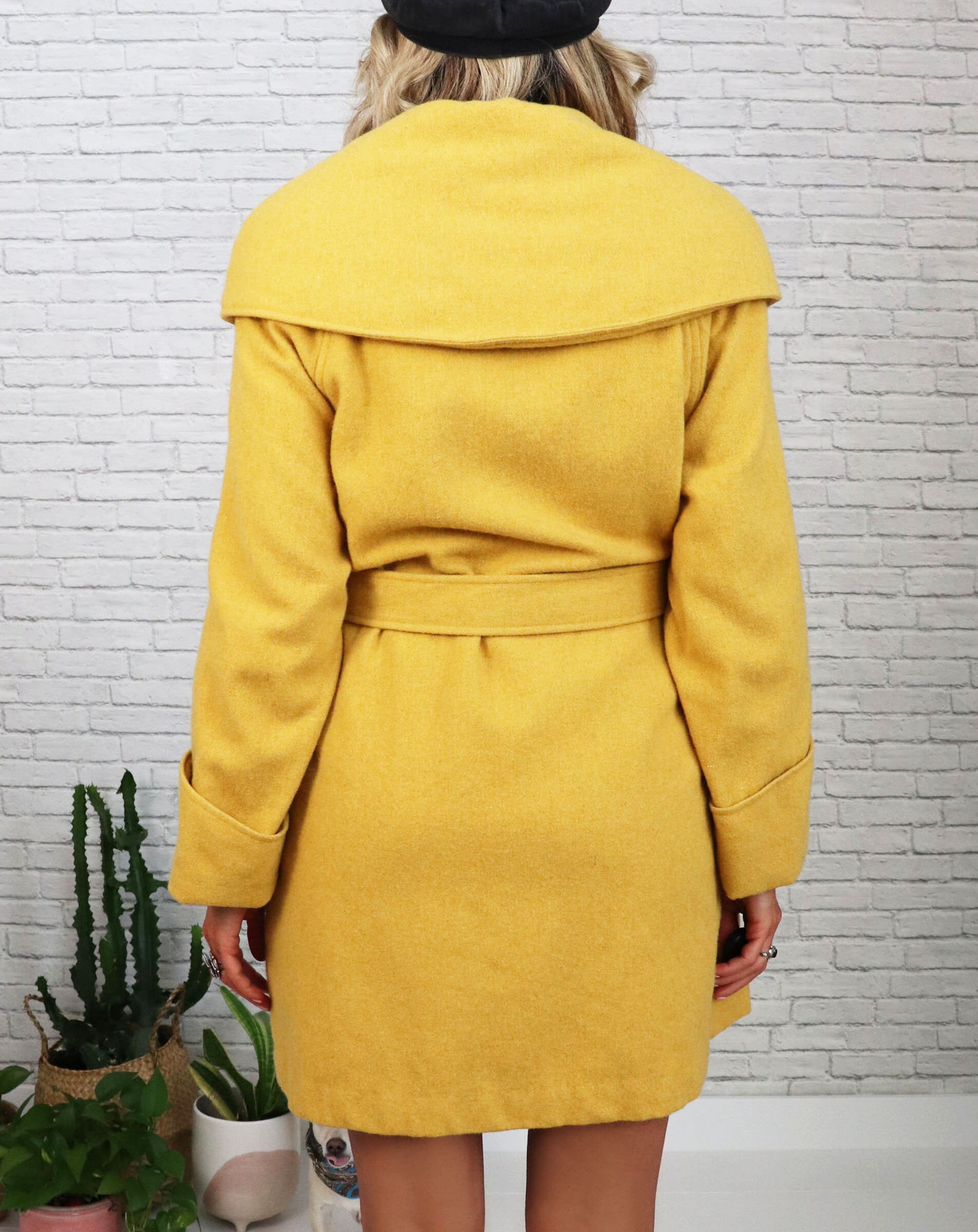 1980's Yellow Wool Coat, Small Size, Womens Ladies, Shawl 1980's Yellow Wool Coat, Small Size, Womens Ladies, Shawl