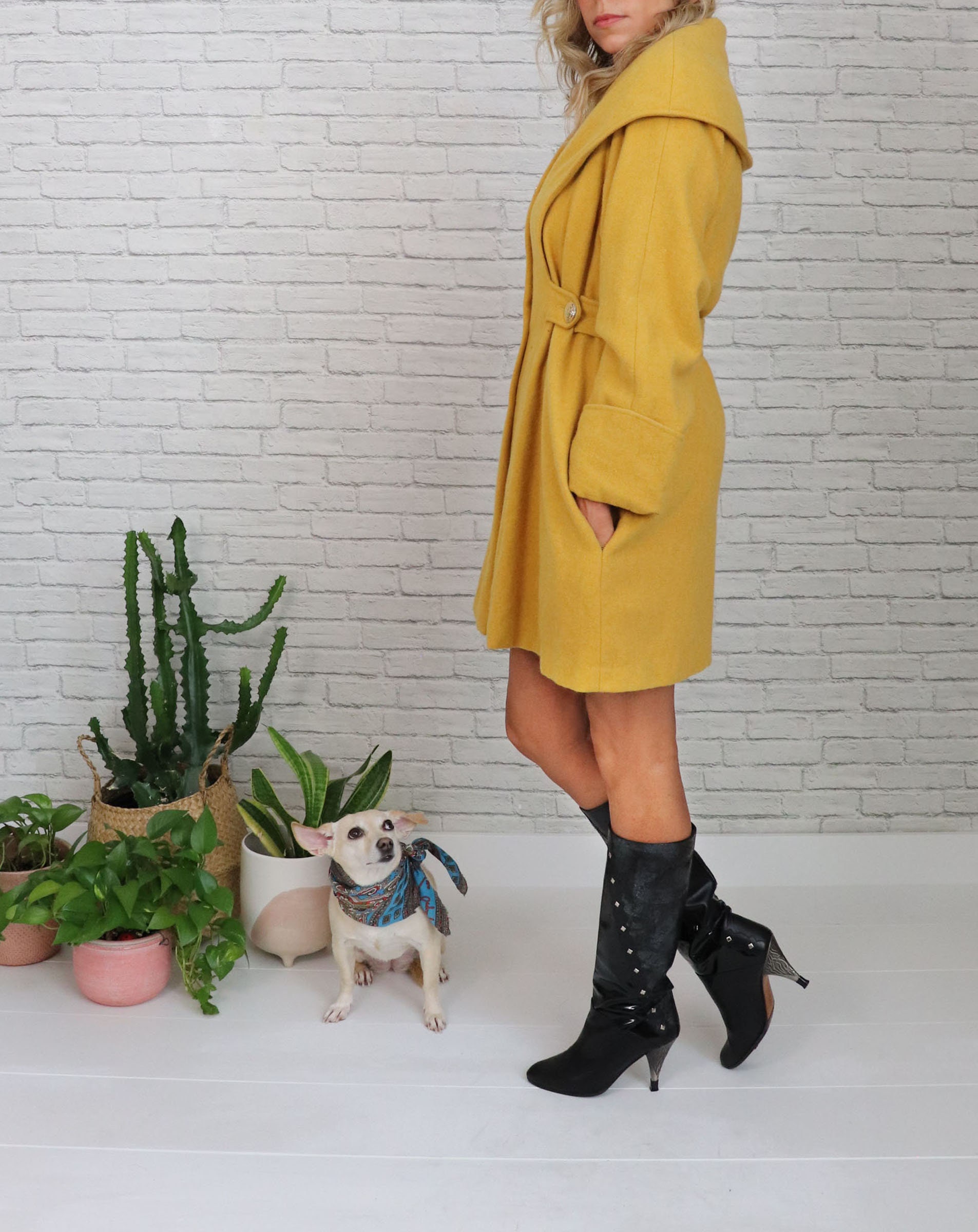 1980's Yellow Wool Coat, Small Size, Womens Ladies, Shawl