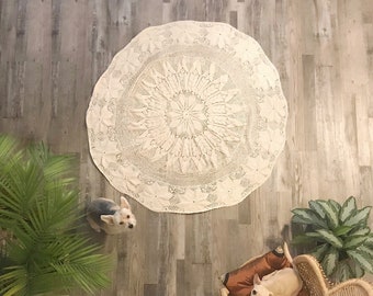 1970&#39;s Crochet TableCloth , Round Handmade Cream Crochet Doily Table Cover, Bohemian Macrame Home Accent Decor