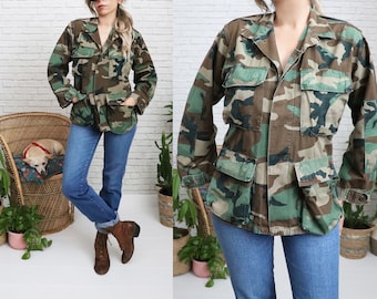 Vintage Camo Jacket | XS To Small Petite |  70's 80's Camouflage Field Jacket | Chore Grunge Work Military Army Lightweight Cotton Jacket |