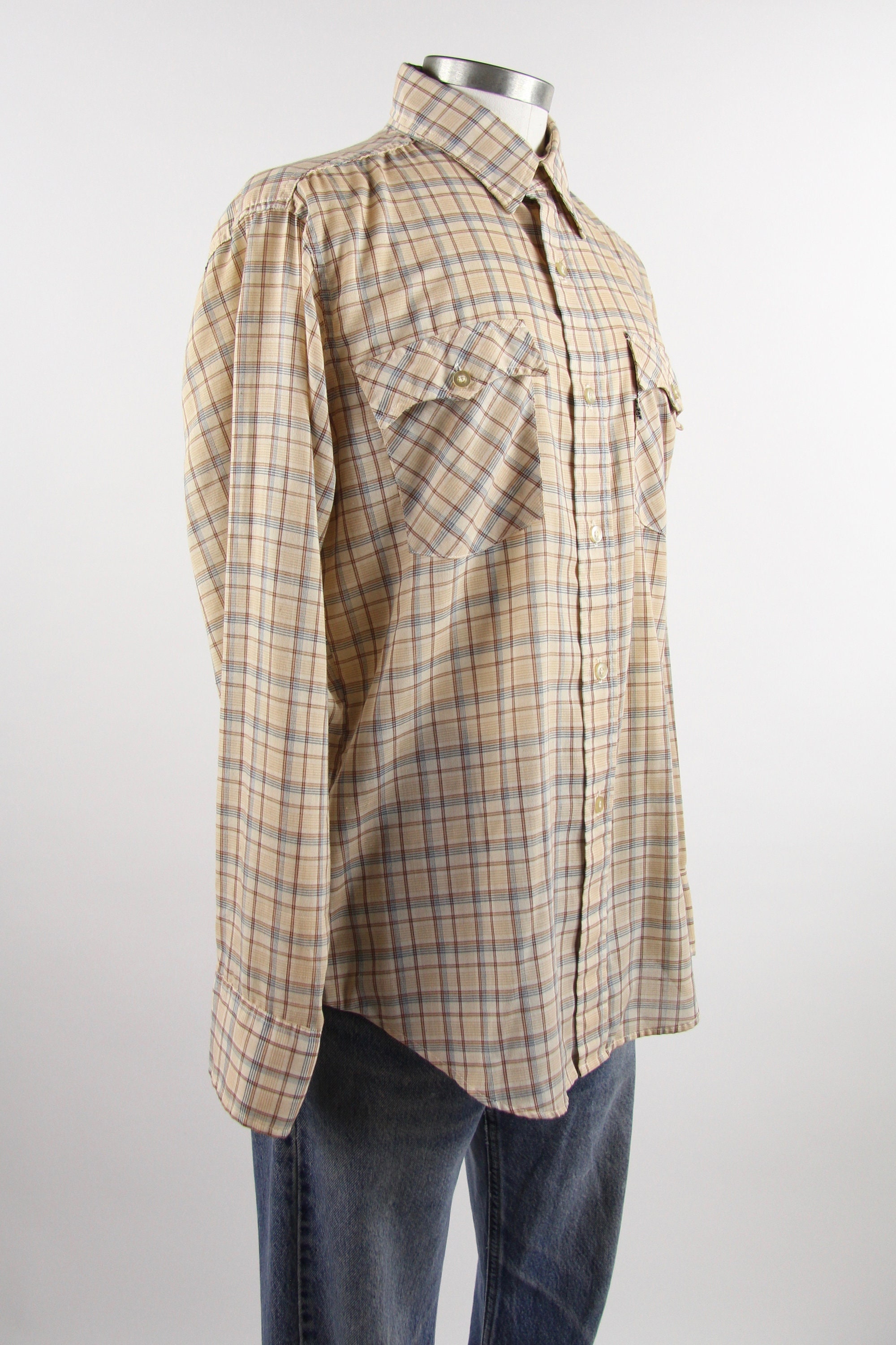 Levi's Plaid Shirt Men's Vintage Button Down Shirt Size Large White Tab