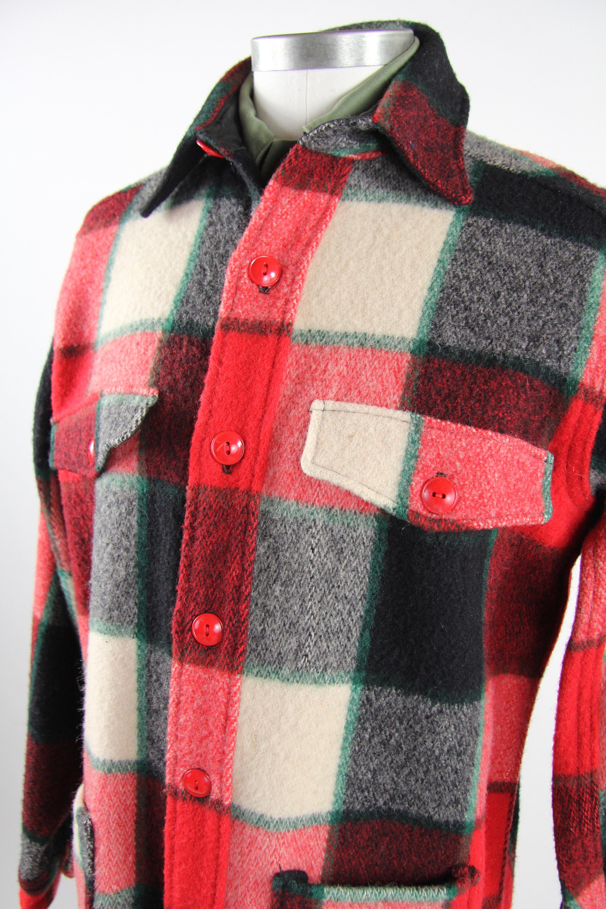 Woolrich Plaid Jacket Vintage Wool Men's Four Pocket Coat Size Medium