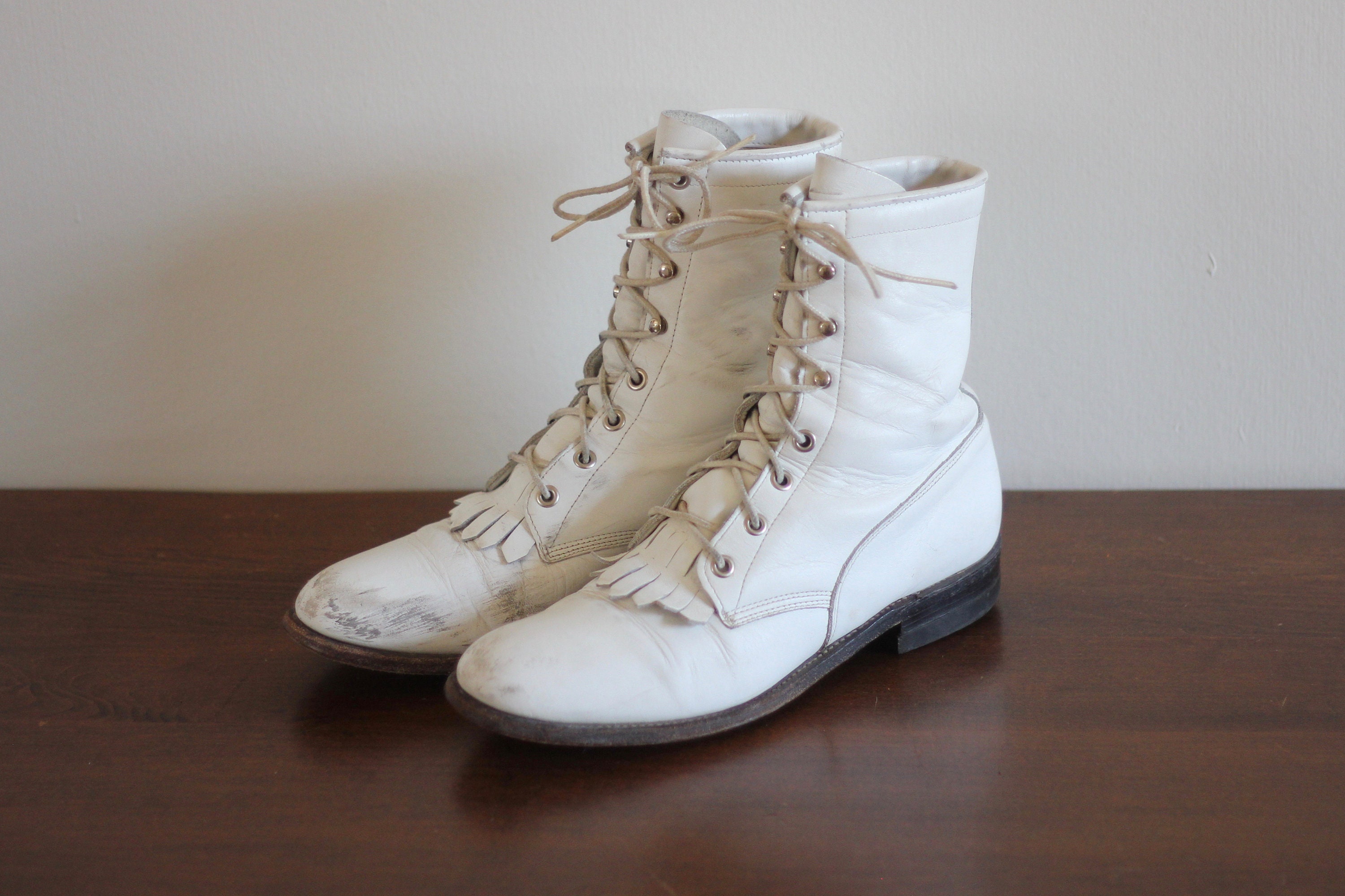 Women's White Leather Justin Roper Lace Up Fringe Boots Size 7.5 / 8