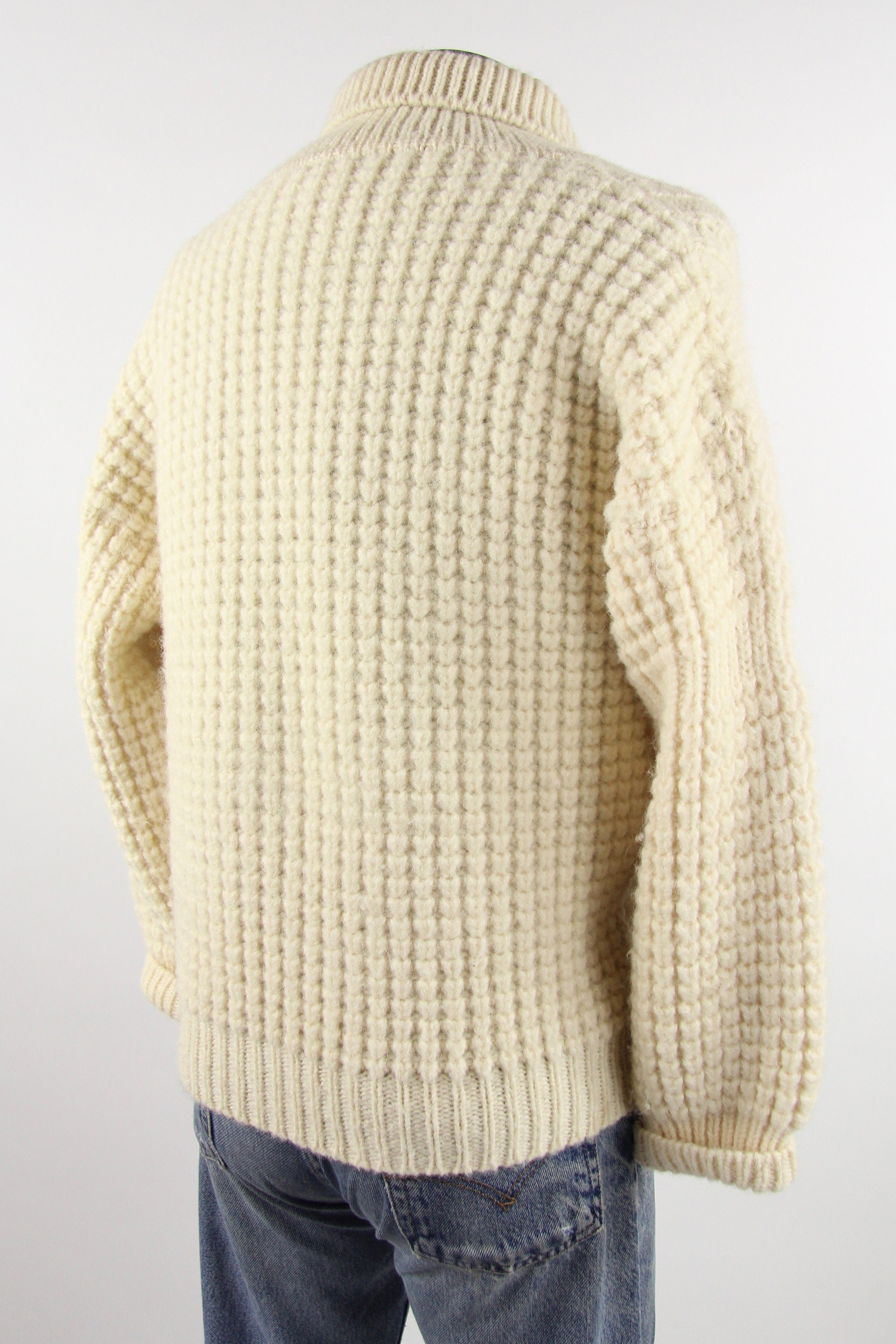 Men's Pullover Sweater White Cream Hemingway Vintage Sweater Size Small ...