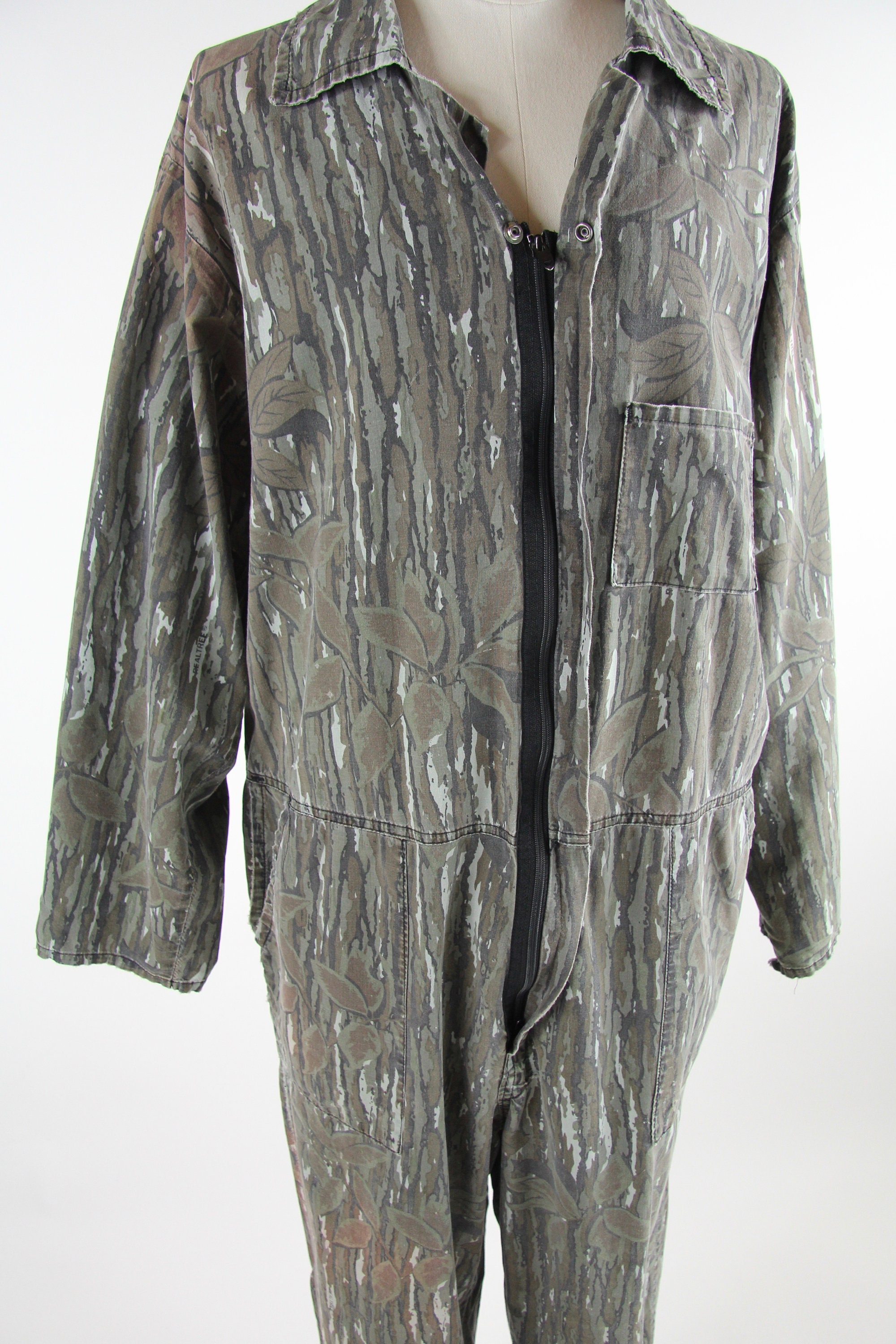 Realtree Camouflage Soft Men's Coveralls Size Large XL