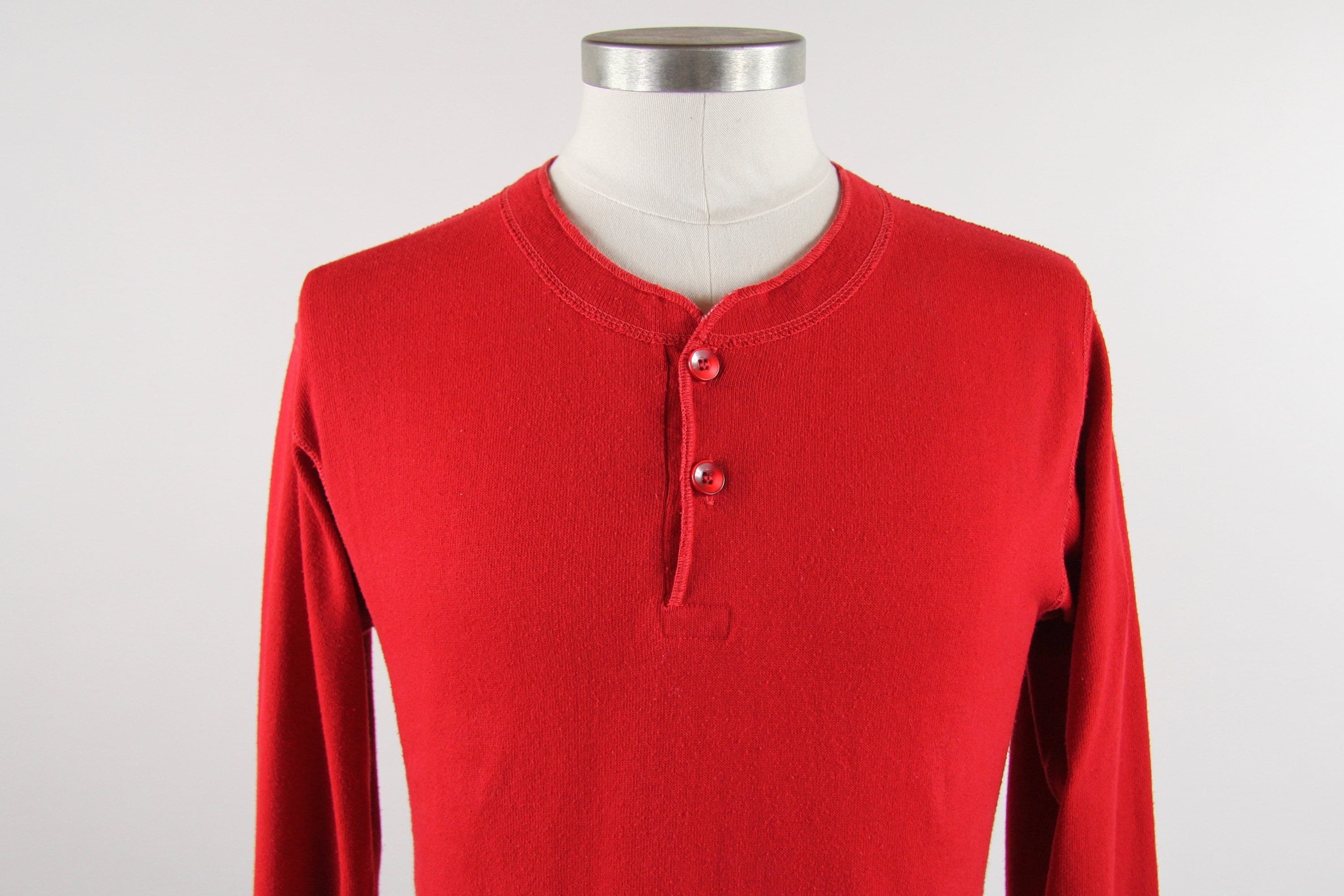 Red Henley Vintage Men's Shirt Made in USA Size Small Medium