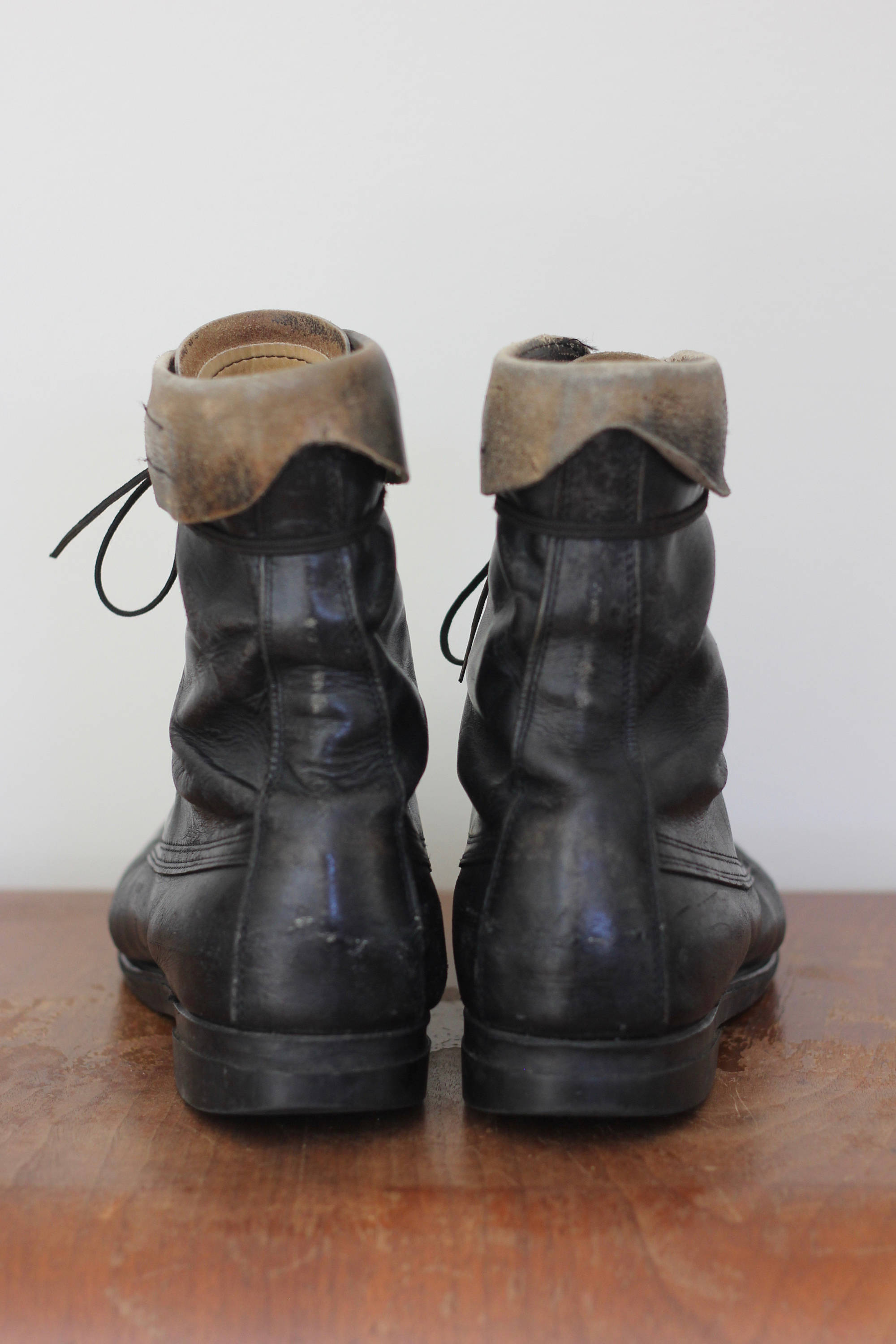 work shoes size 9