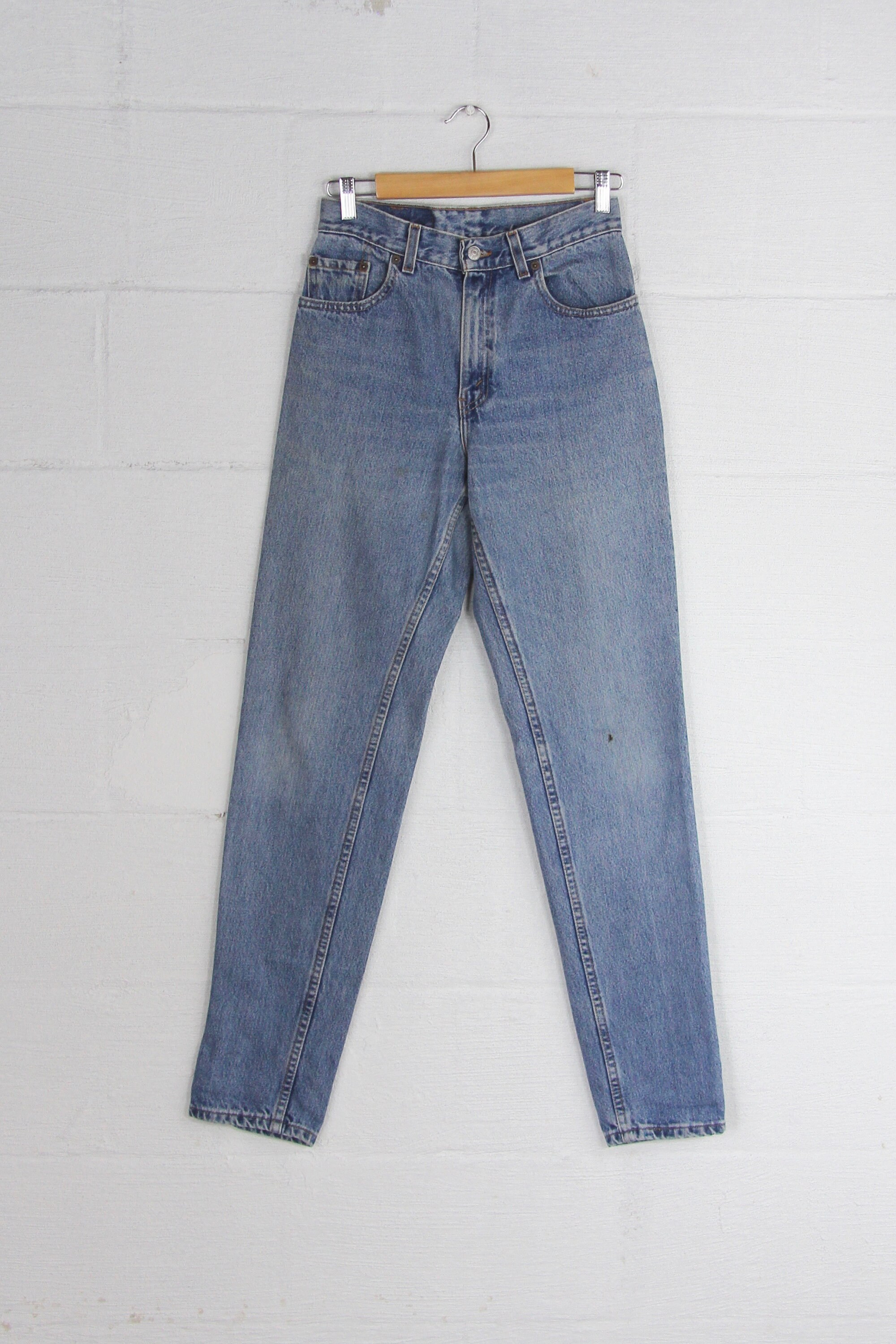 vintage-levi-s-550-high-waisted-women-s-jeans-size-7-28x32